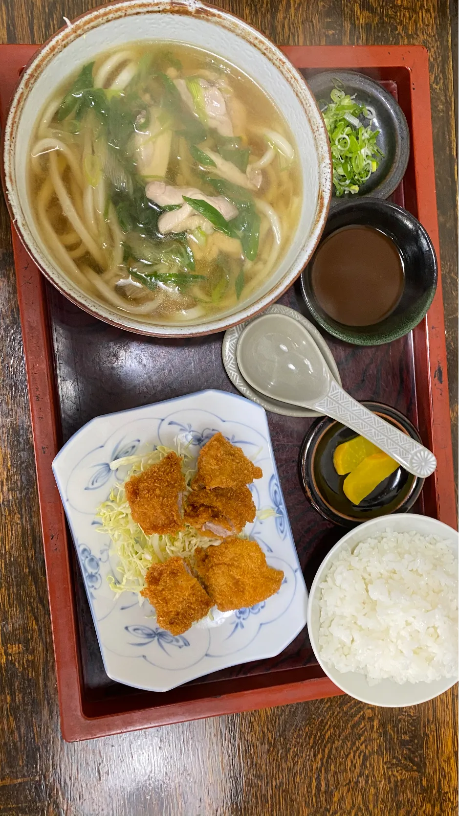 港屋さんの鳥なんばうどん定食|Morito Kamiyaさん