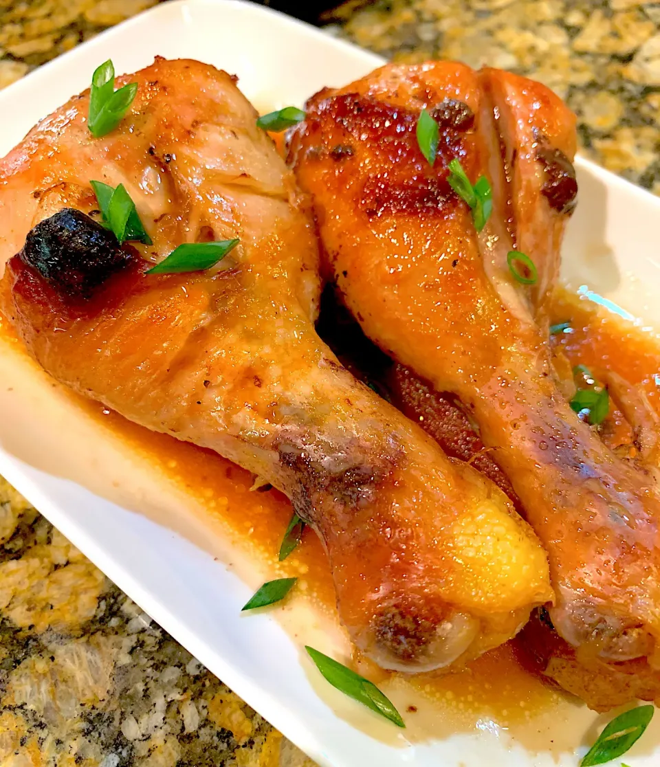 Snapdishの料理写真:Honey Soy Baked Chicken Drumsticks|Alma's Home Kitchenさん