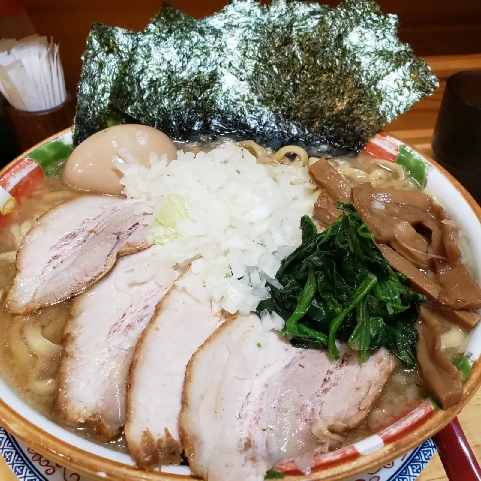 Snapdishの料理写真:燕三条醤油豚骨らーめん 大|haru1204jpさん