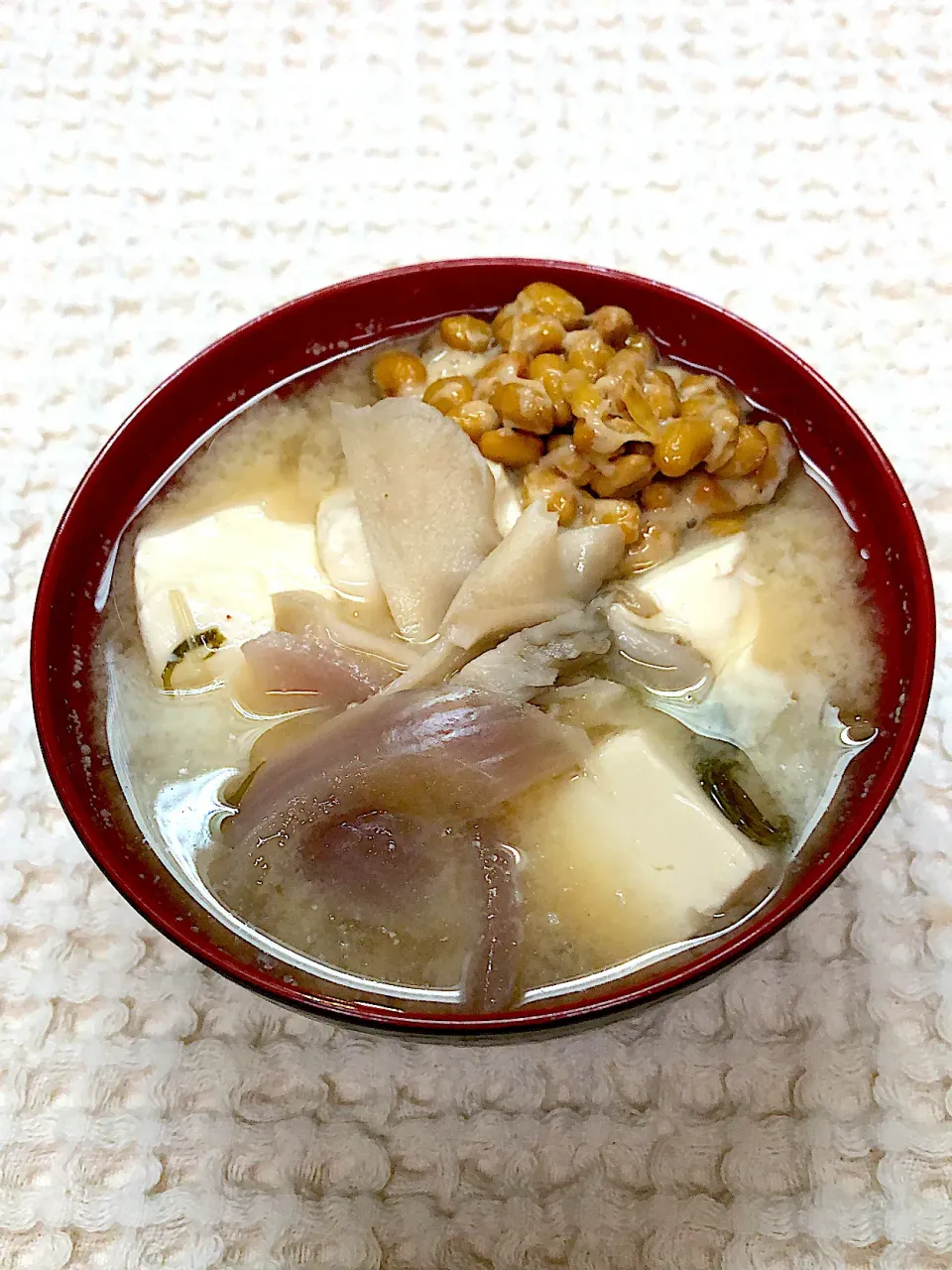 Snapdishの料理写真:納豆入り豆乳みそ汁|marichさん