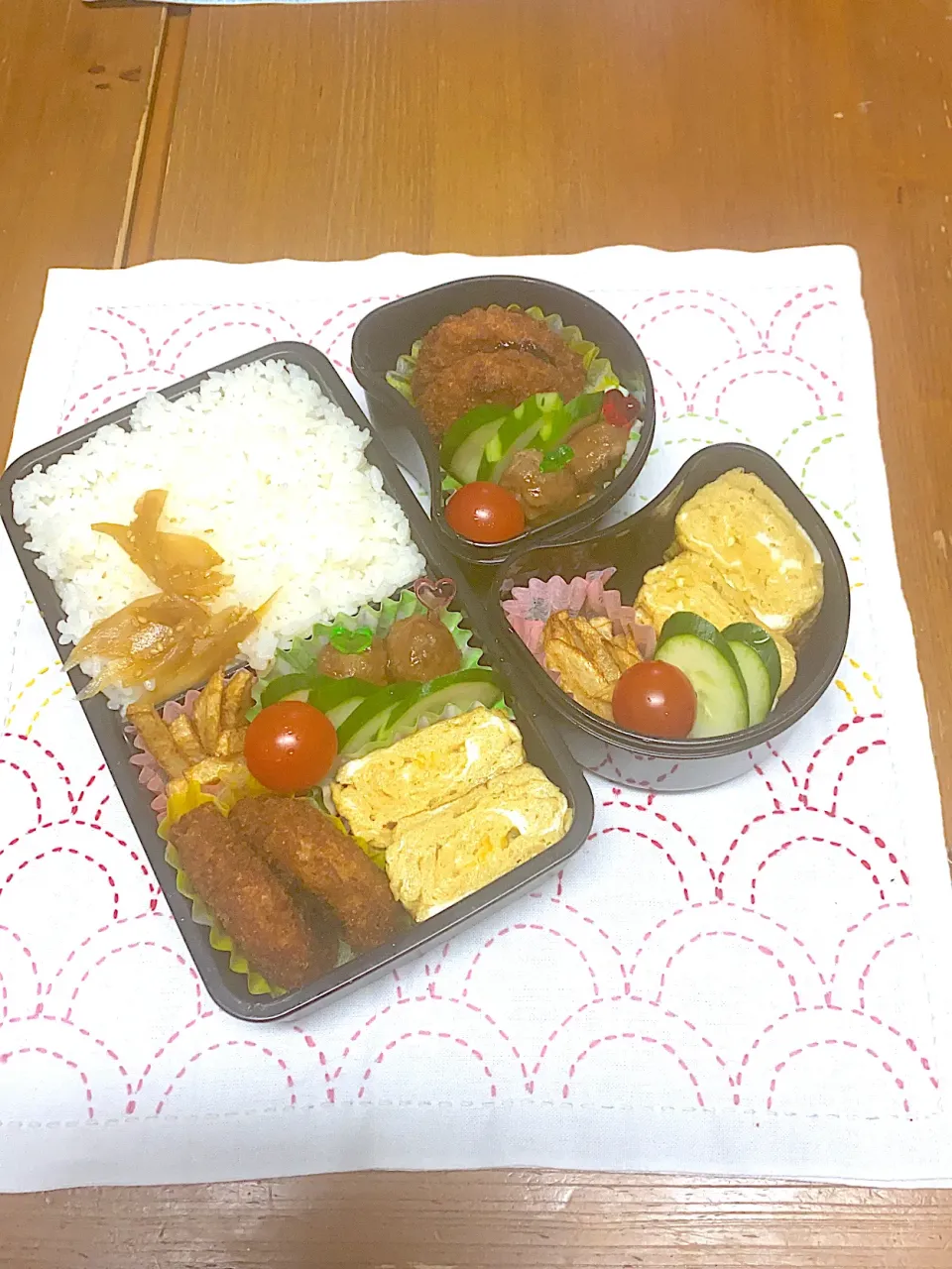 Snapdishの料理写真:11月7日月曜日コロッケ弁当|アッキーさん