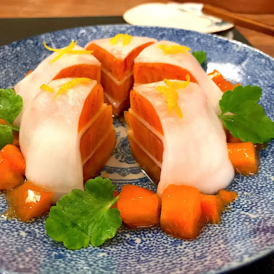 聖護院かぶら千枚漬け☘️と柿の三重重ねの一夜漬け…なのかなぁ⁉️（スミマセン😅）|ブルースプーンさん