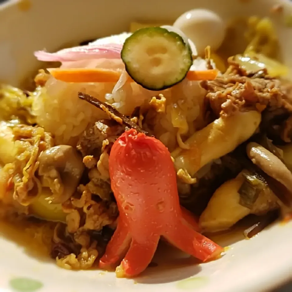 あわび茸と白菜と黄パプリカの牛バラカレーwithタコさんウインナー🐙|ふじわらたくやさん