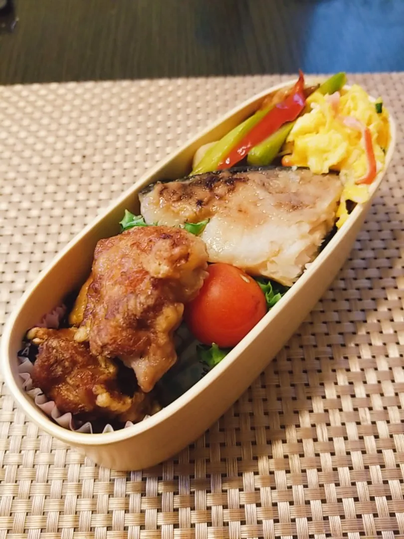 今日のお弁当。さめても美味しいぶりの味噌漬け。|yoshiyoshiさん