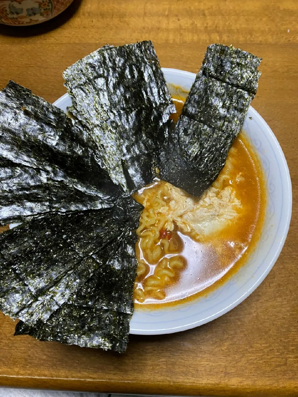 夜食🍜|あかみちゃんさん