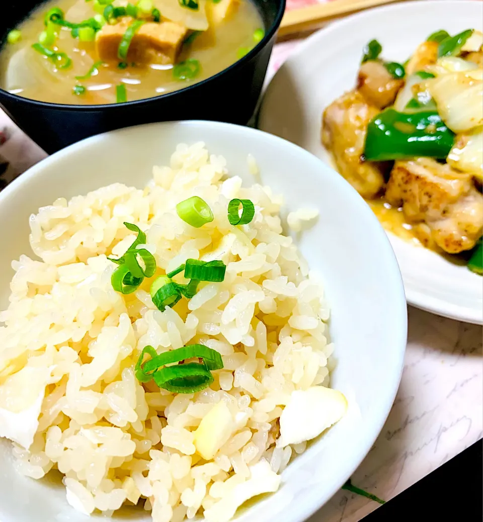 優しい鯛の旨みが美味しい炊き込み鯛めし🐟|ちはるさん