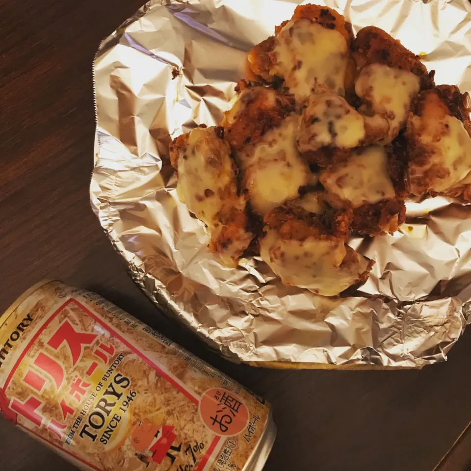 チーズチキン🫕で乾杯🍻|ワイントンさん