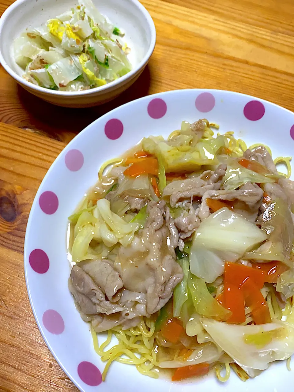 あんかけ焼きそば、白菜サラダ|kaaaaaさん