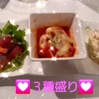 マグロとサーモンのカルパッチョ他の３種盛り💟|ดิฉันชื่อぷらむค่ะ😛🍄さん