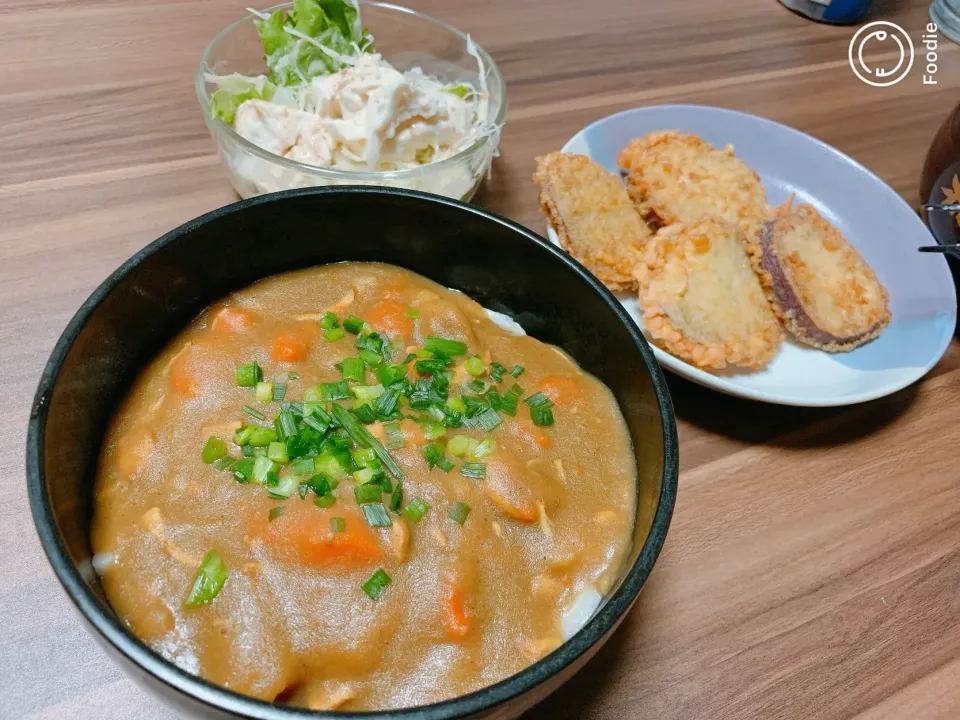 カレーうどんとさつまいも天ぷら|まろぽんさん