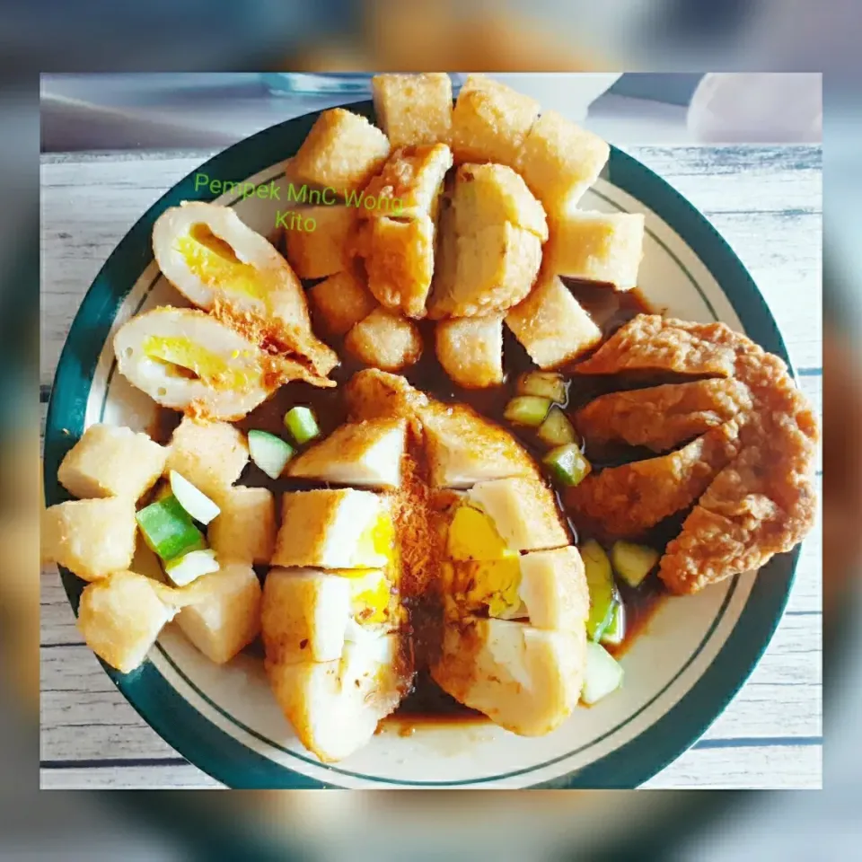 Pempek MnC

Mau Makan Pempek Palembang Asli?
Pempek MnC The Famous Tasty|Pempek MnCさん