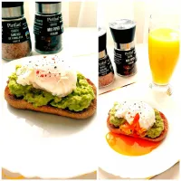 Snapdishの料理写真:Guacamole with poached egg|mcriss_gさん