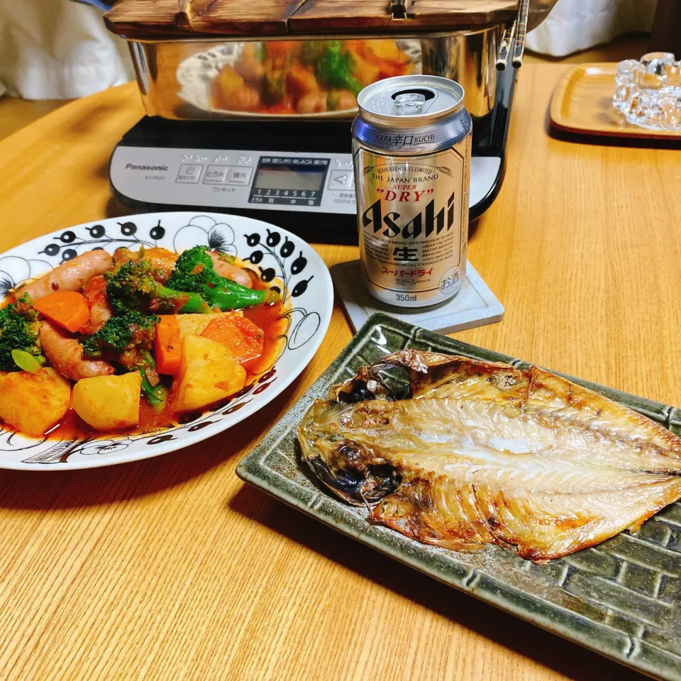 おでん🍢
鯵の開き
じゃがいもとウインナーのトマトソース煮|naoさん