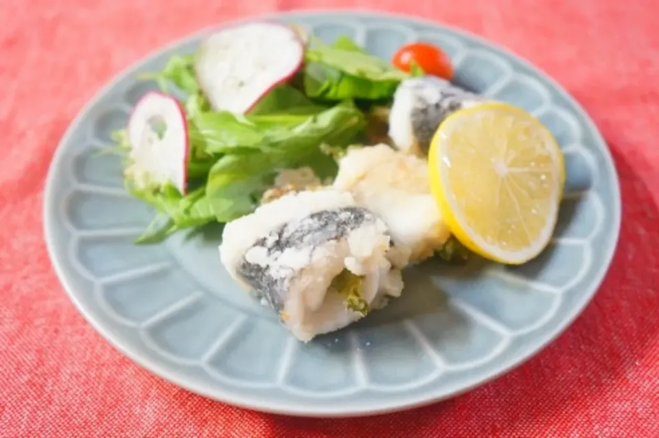 茨城産ヒラメの梅とレタスのくるくる竜田揚げ|ちいさなしあわせキッチンさん