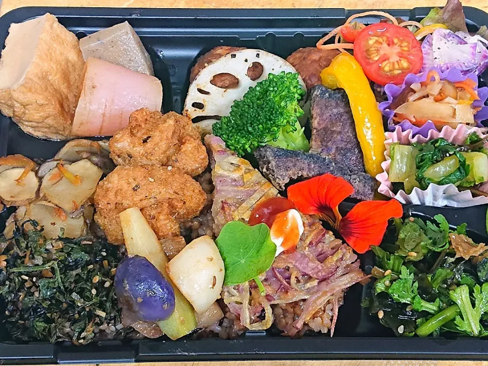 ヴィーガン弁当★まるカフェティッピ|亜依さん