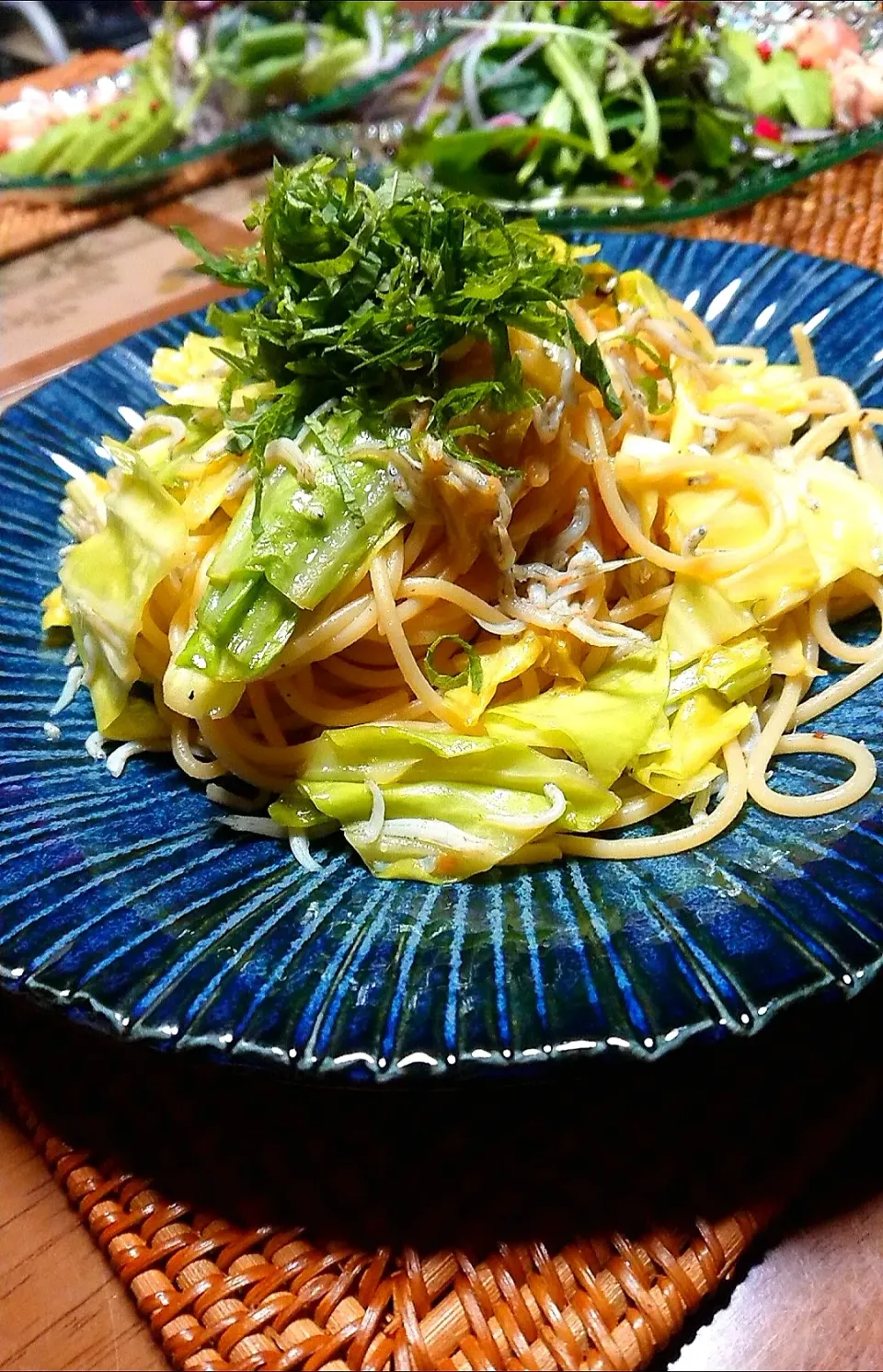 キャベツとしらすの和風パスタ|ぱおさん