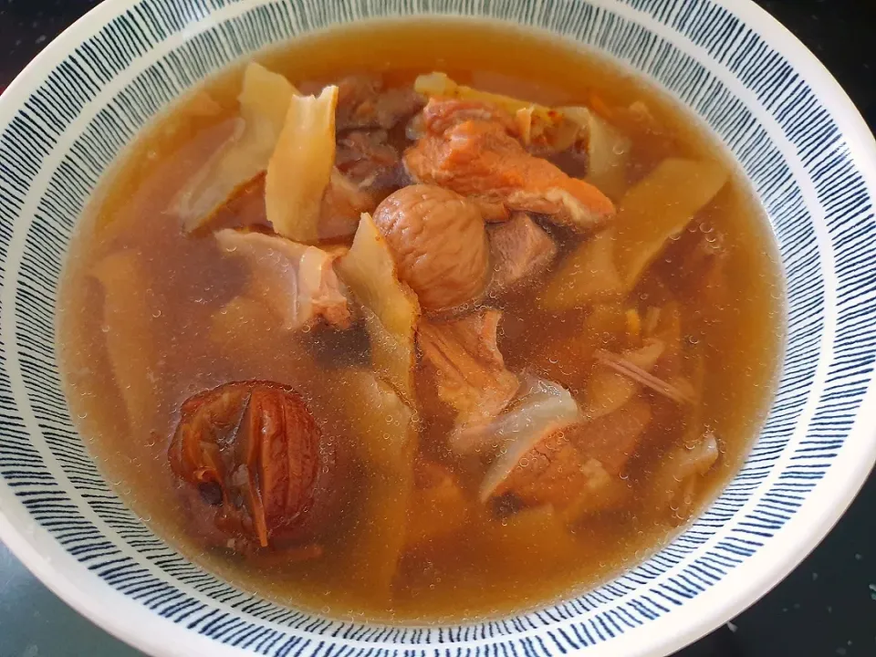 envymaqueen's dish Soup For The Day w/ Herbal Soup|envymaqueenさん