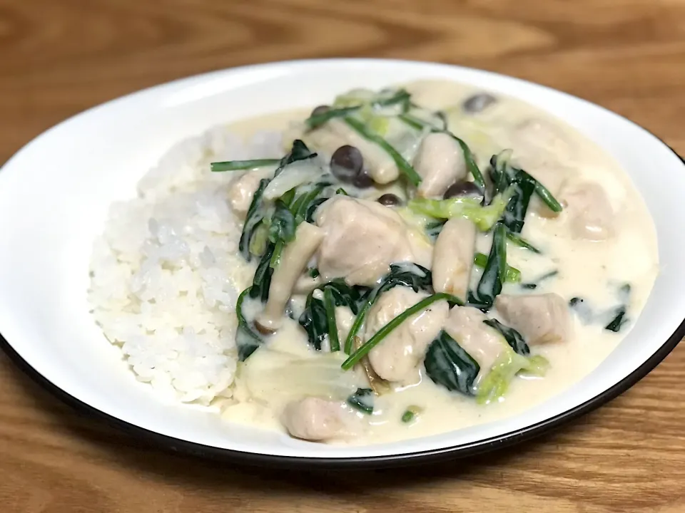 ☆鶏肉と白菜のクリームシチュー|まぁたんさん