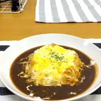 Snapdishの料理写真:ビーフシチューオムライス！|不二さん