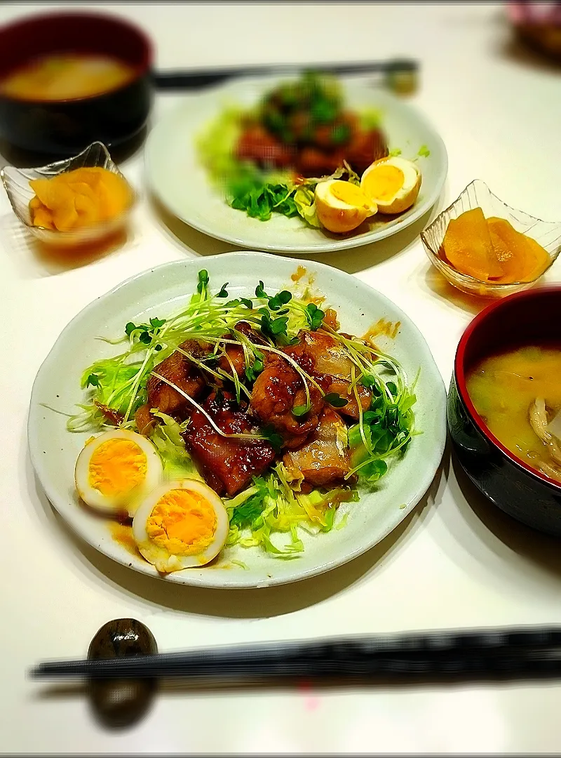 ゆうみん（4人の母ちゃん）さんの料理 お肉みたい💕マグロのアラで角煮風葱鮪😘|みったんさん