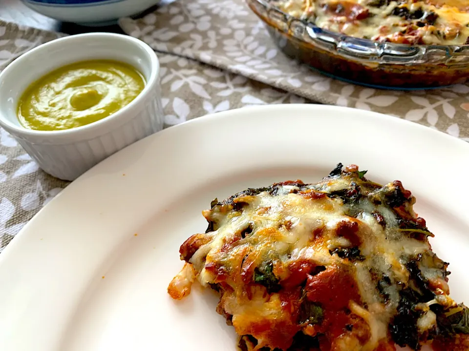 Ground beef kale casserole and broccoli soup|Sakieeeeenさん