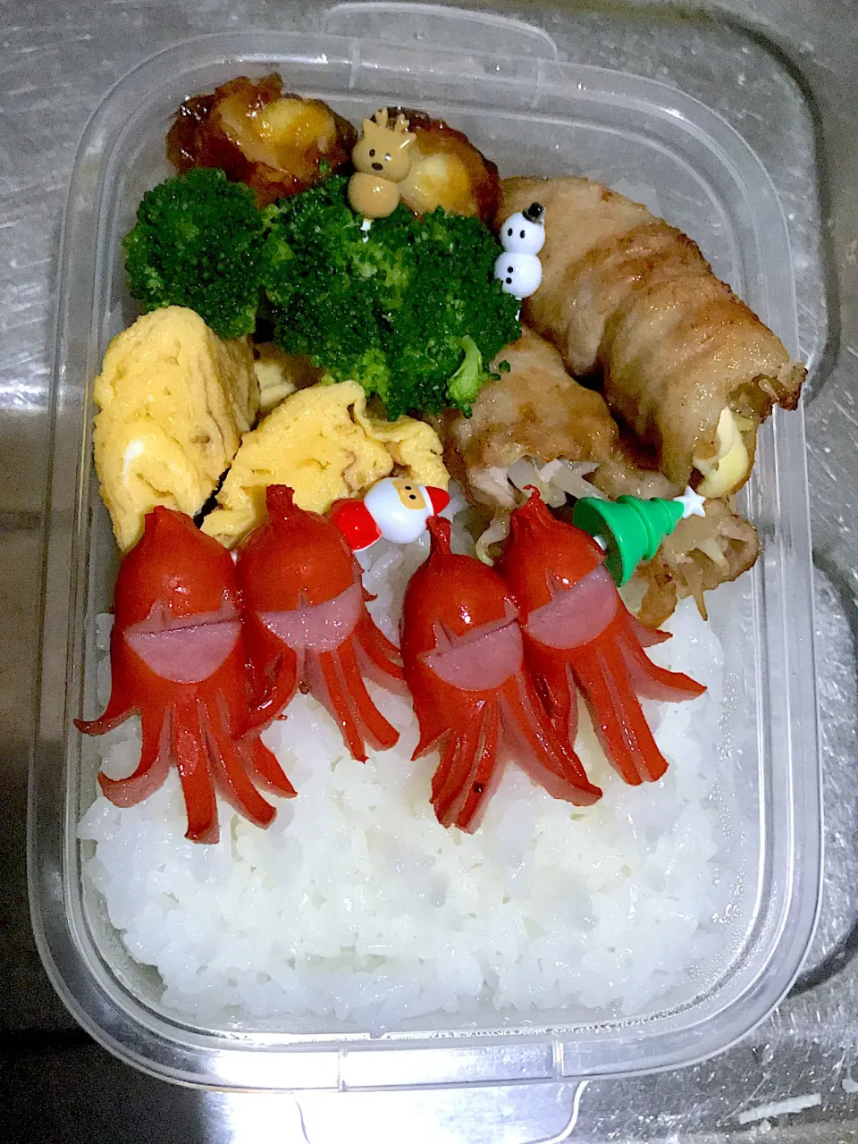 モヤシの肉巻きとちくわチーズのお弁当♪|こーやさん