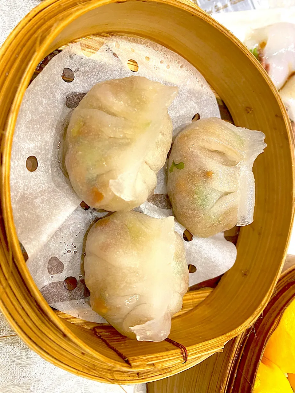 Steamed dumplings with pork and peanuts|skyblueさん