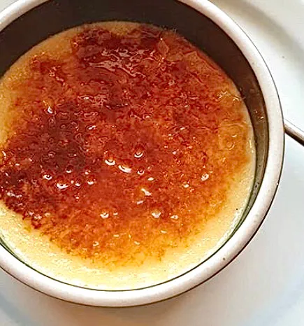 朝から Crème brûlée を焼く・・|ばくあんしゃさん