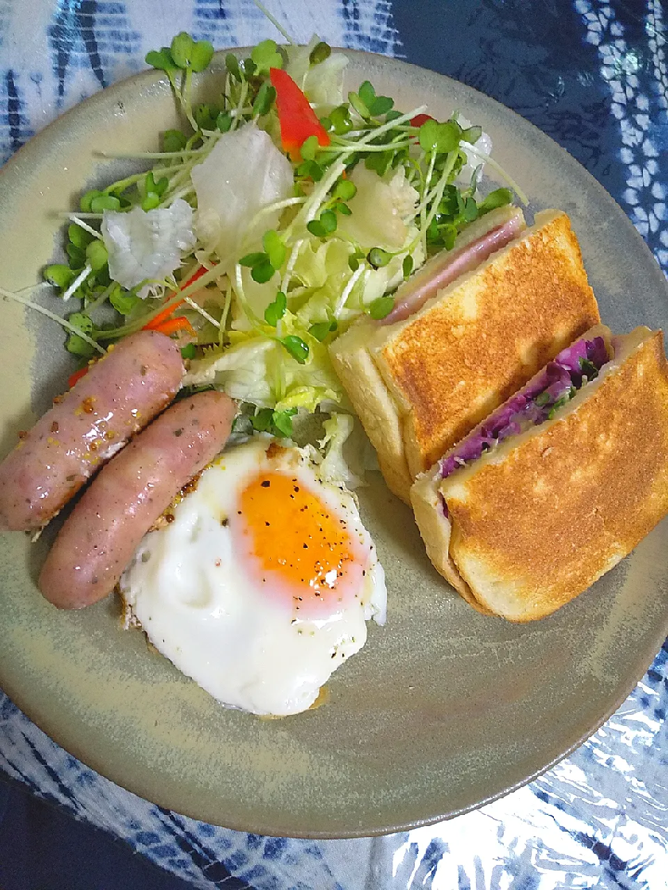 Snapdishの料理写真:ホットサンド|みこさん