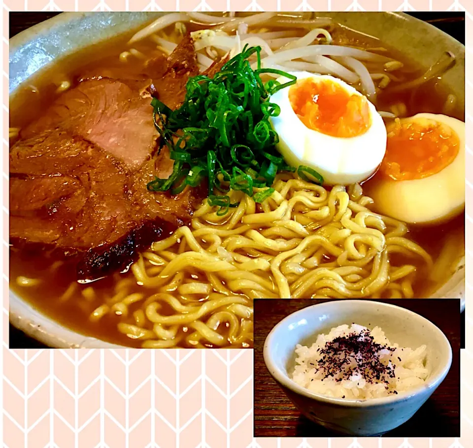 久々に我家でランチ                                     (みそラーメン、小ごはん)|mottoさん