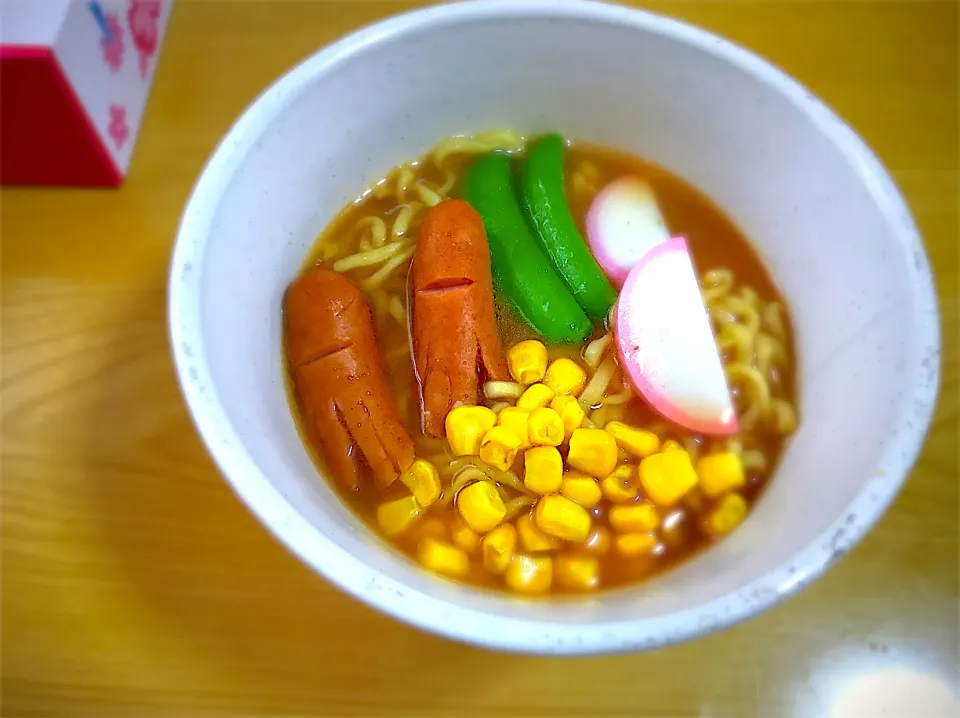 Snapdishの料理写真:休日ランチ　マルちゃん正麺味噌|kibutoriさん