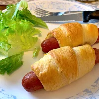 Snapdishの料理写真:Crescent dogs|Sakieeeeenさん