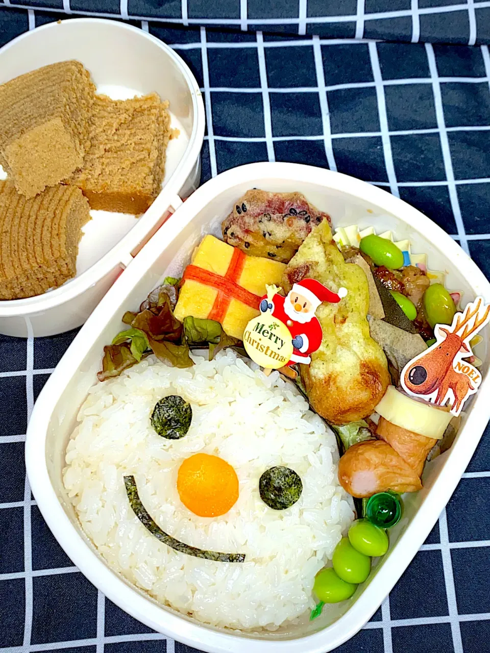 Snapdishの料理写真:スノーマン弁当|ユケさん