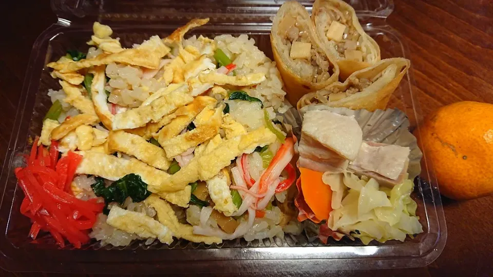 ちらし寿司弁当|りょーさん