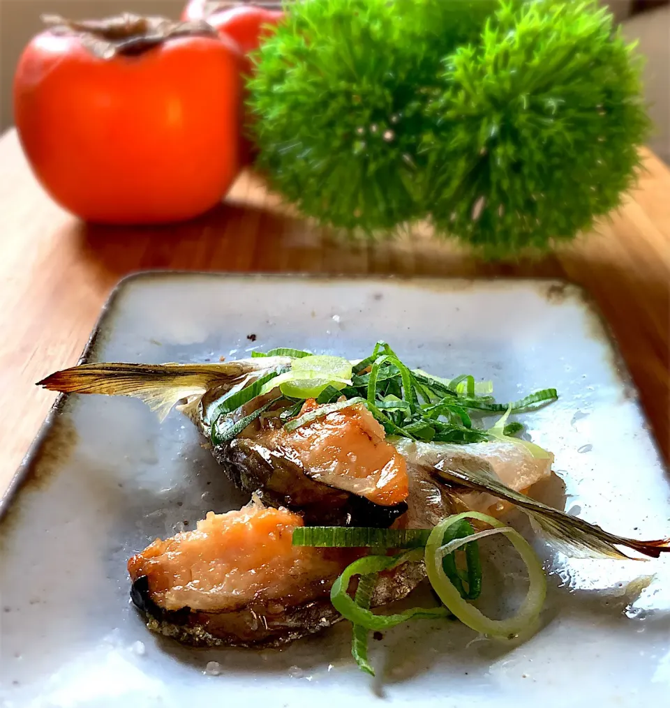 釣り魚🐟ビワマスのカマの塩焼き|9421beruさん