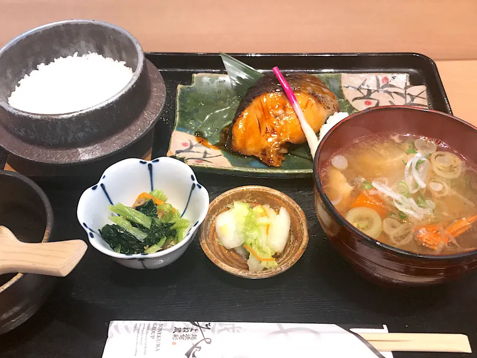 銀鱈の照り焼き定食@イカの墨|Junko Iimuraさん