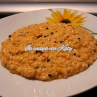 Snapdishの料理写真:Arroz de salmón y huevos de caviar|In cucina con Katyさん