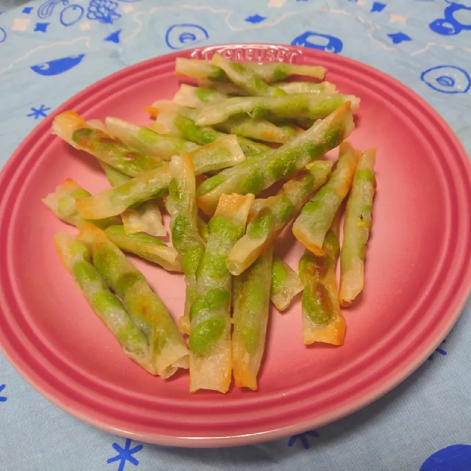 どこかの居酒屋メニューかな⁉️枝豆のカリカリ焼き✨✨|cocco+さん