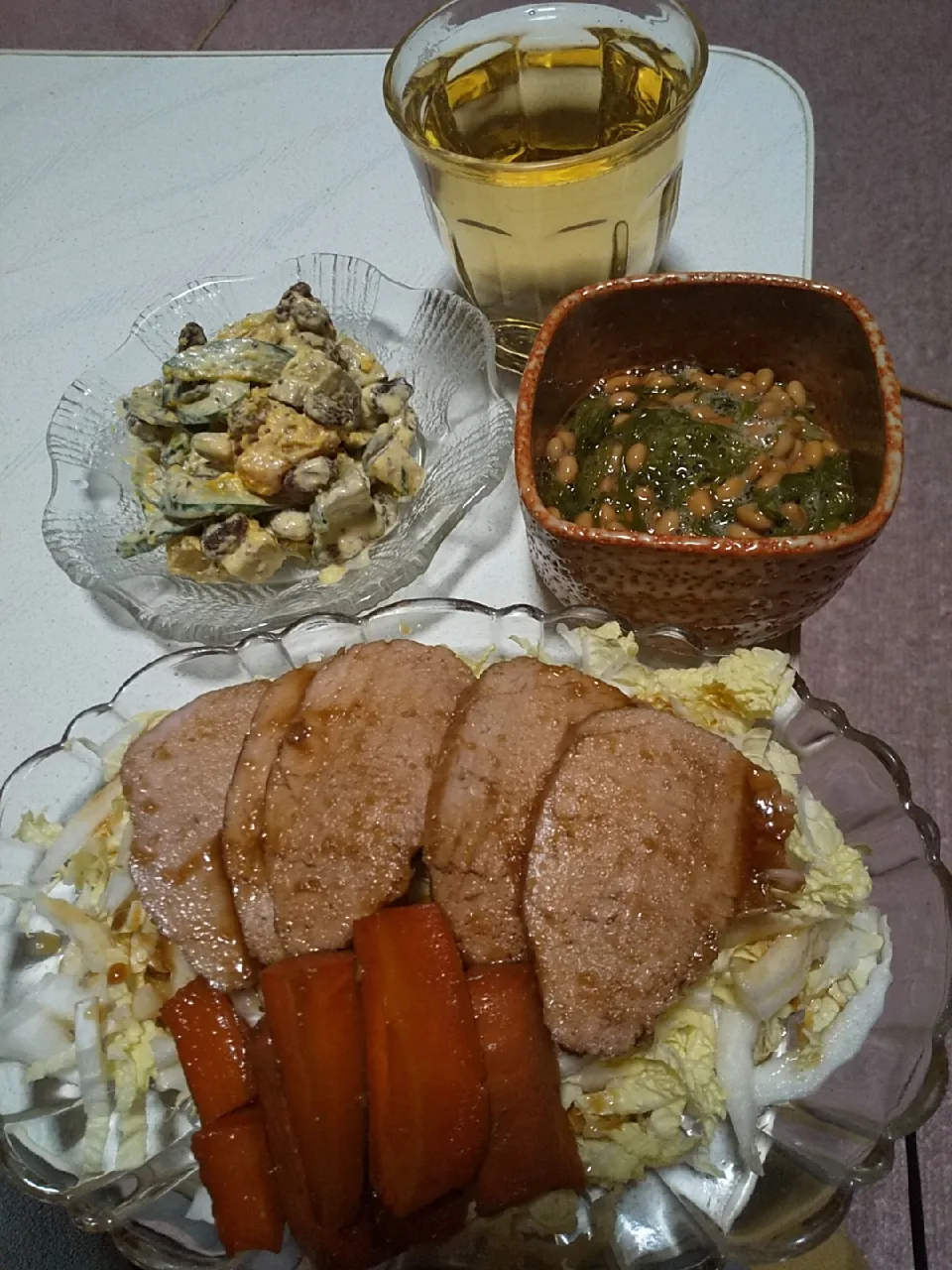 今日の晩御飯
※ヒレブロック肉で焼豚
※めかぶ納豆
※かぼちゃとさつま芋のサラダ
※ブランデーハイボール|れあMIXさん