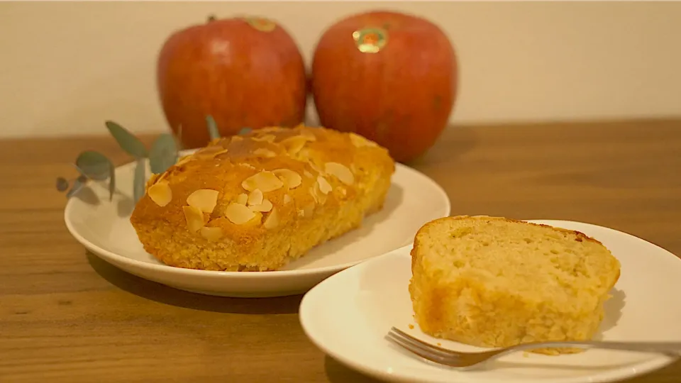 リンゴとたっぷりシナモンパウンドケーキ|おまつさん