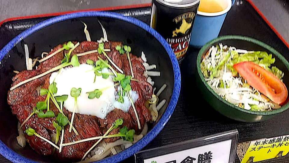 年末感謝祭メニュー　特製ステーキ丼セット|nyama1さん