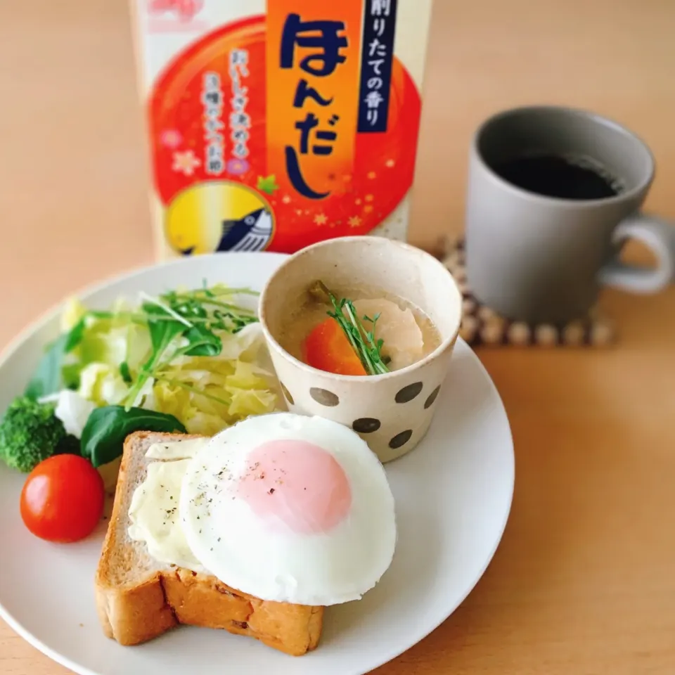 パンにも合う　ミルク味の具だくさん味噌スープ|FIKA789さん