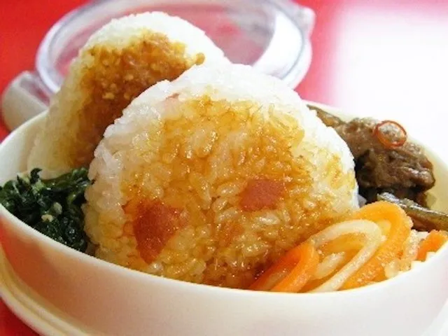 焼きおにぎりのお弁当レシピ！ 生姜を使った2種類のおにぎり #AllAbout|All About 料理レシピさん