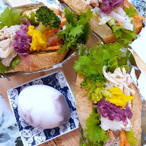 「白菜」を使ってみたSnapdishの料理・レシピ写真:🔷🥖バケットサンド&もって菊の甘酢で🦕恐竜玉子🐣🔷