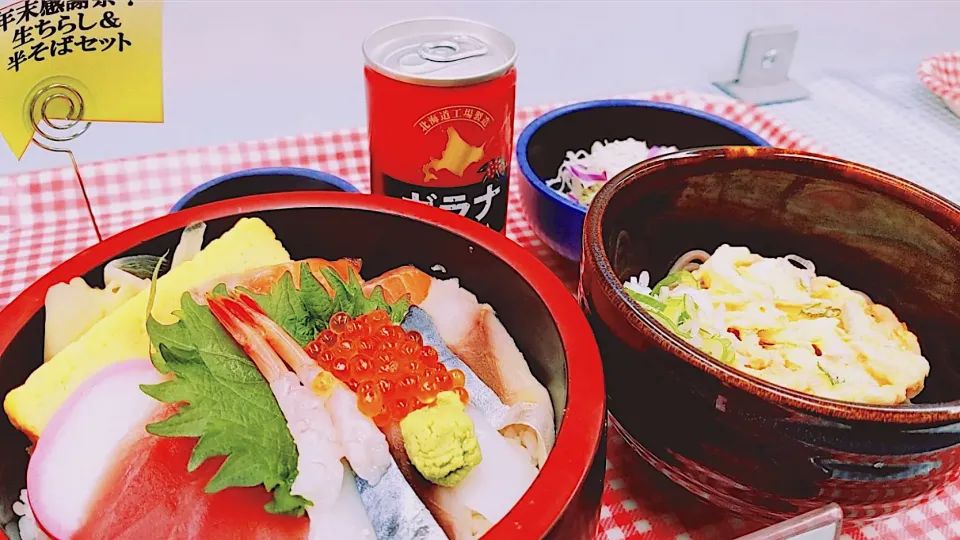 食堂感謝祭メニュー　海鮮丼・半そばセット|nyama1さん