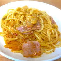 Snapdishの料理写真:キムチとベーコンのパスタ|koba_kenさん