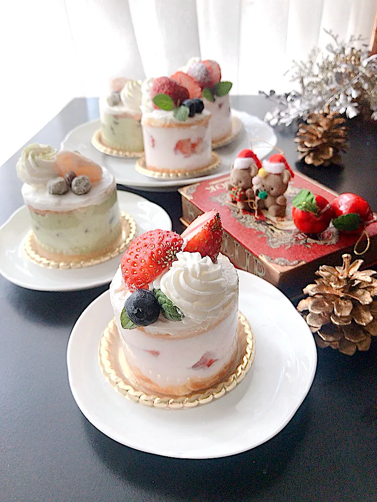 とんちんの料理 ♫フレッシュ苺🍓とヨーグルトの小さなムースケーキ&抹茶ムースの和風ケーキ🍰     #小さなケーキシリーズ|とんちんさん