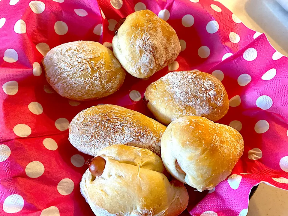 チョコレート、ソーセージパン🥖|Megさん