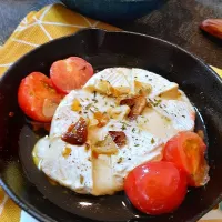 Snapdishの料理写真:焼きカマンベール|マツコリラックスさん