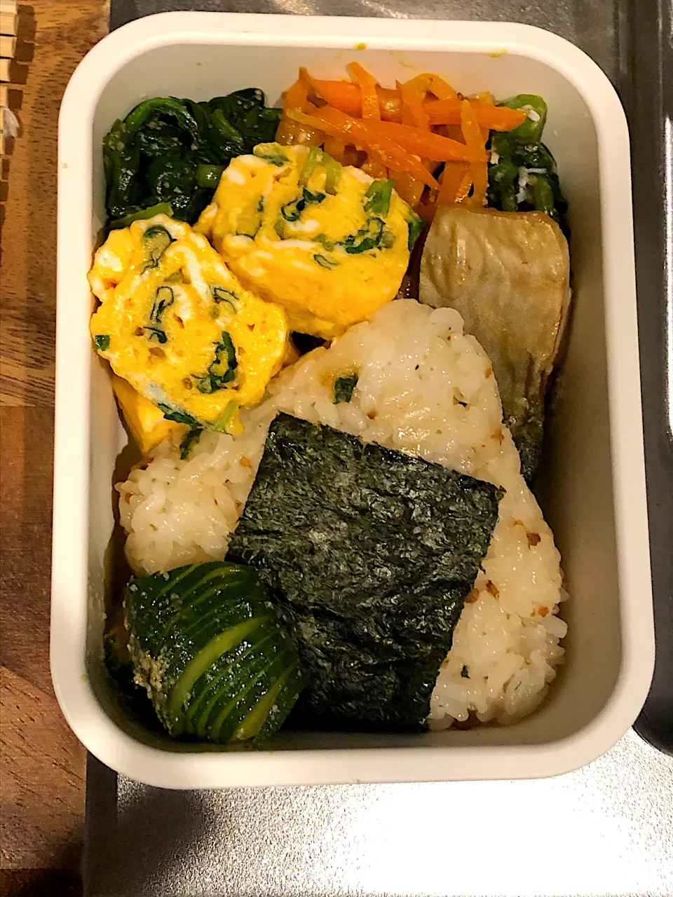 サラリーマンのぎっしり弁当|Roooriさん